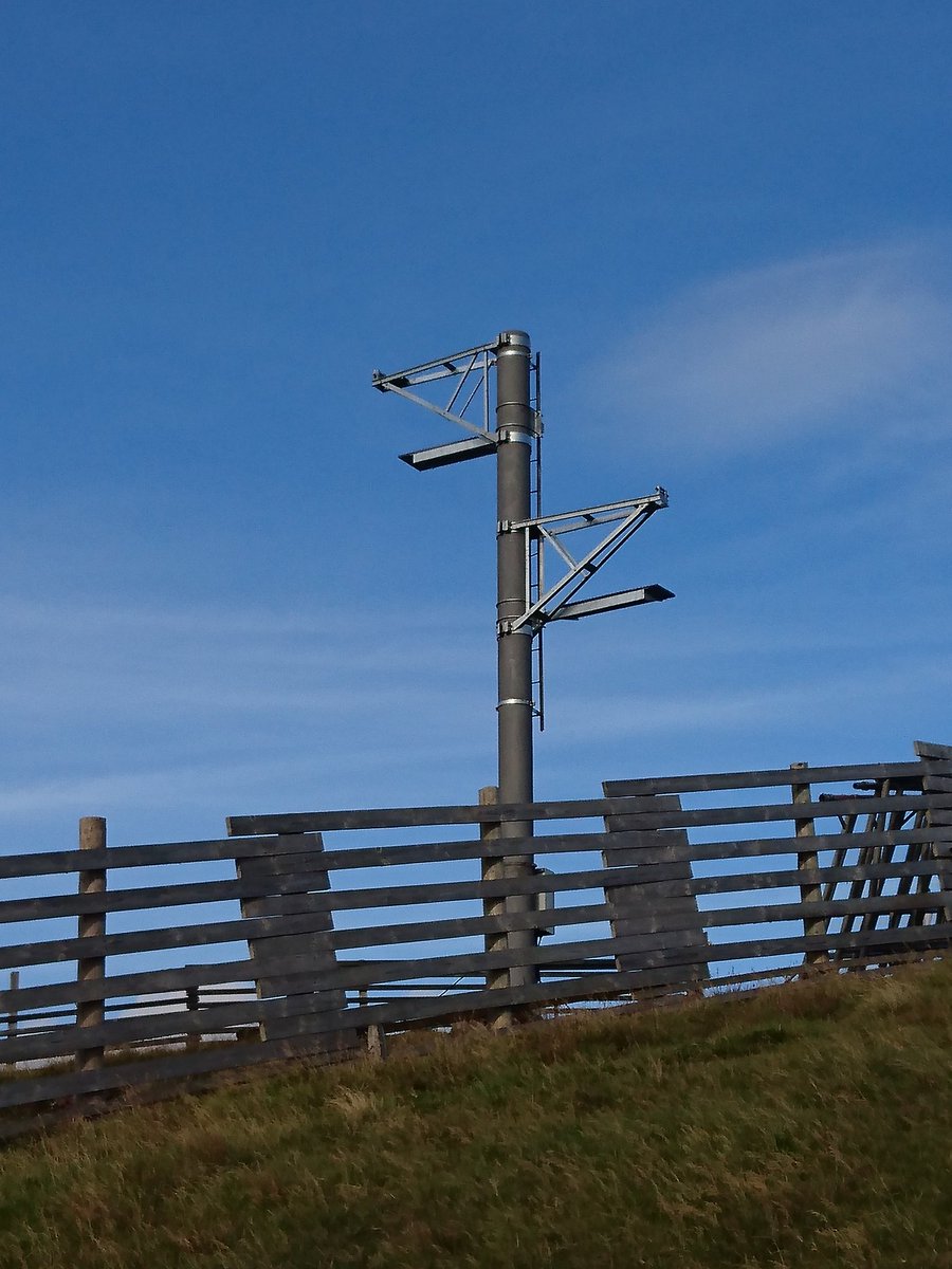 Refurbishment of pylon 7 almost complete. Tower shotblasted and painted in situ and everything removable galvanised