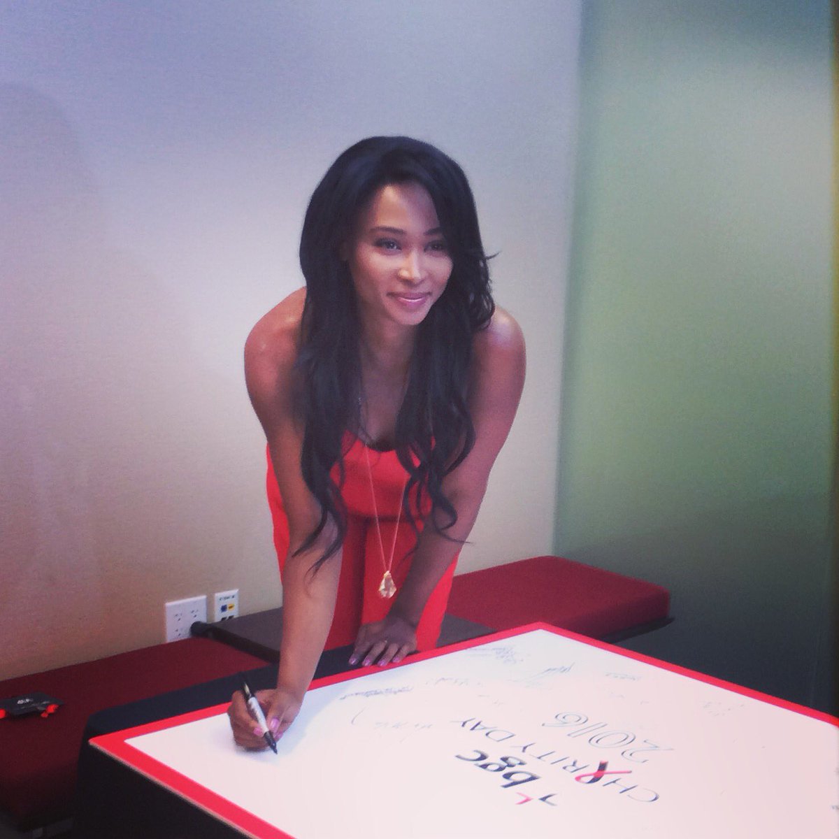 MeriwetherFdtn's tweet image. Our co-founder and Former Miss USA, @NanaMeriwether checking into @bgccharityday this morning! @bgcpartners