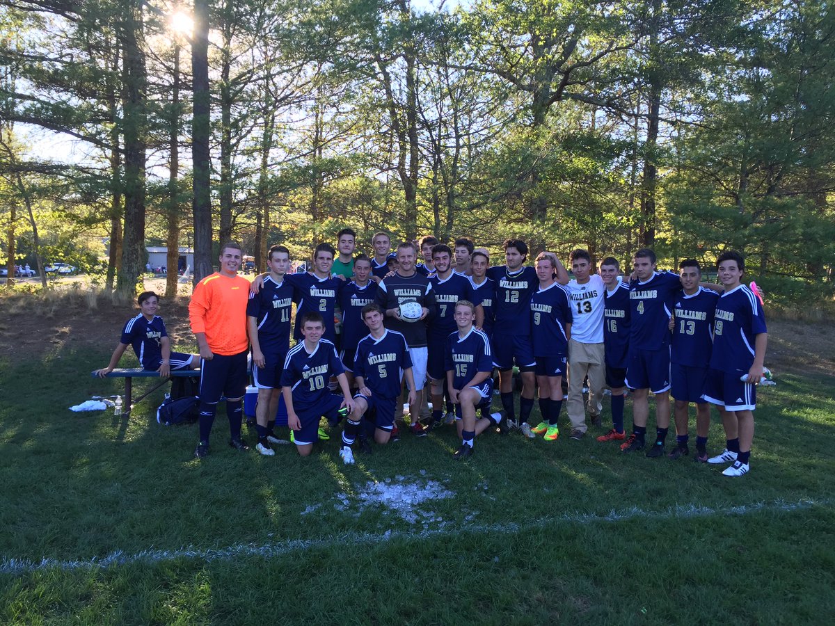 Congrats to Coach Mitchell on his 100th career win -well deserved #ROLLBILLS