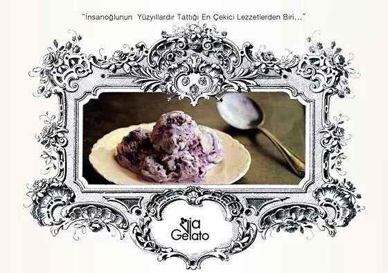 Gülücükler, huzur, sağlık ve mutluluk sizinle olsun.. Bol dondurmalı iyi bayramlar..😍🙌🍨🍧🍦🍩🍰🍫🍬🍭💐💝🎉🎊