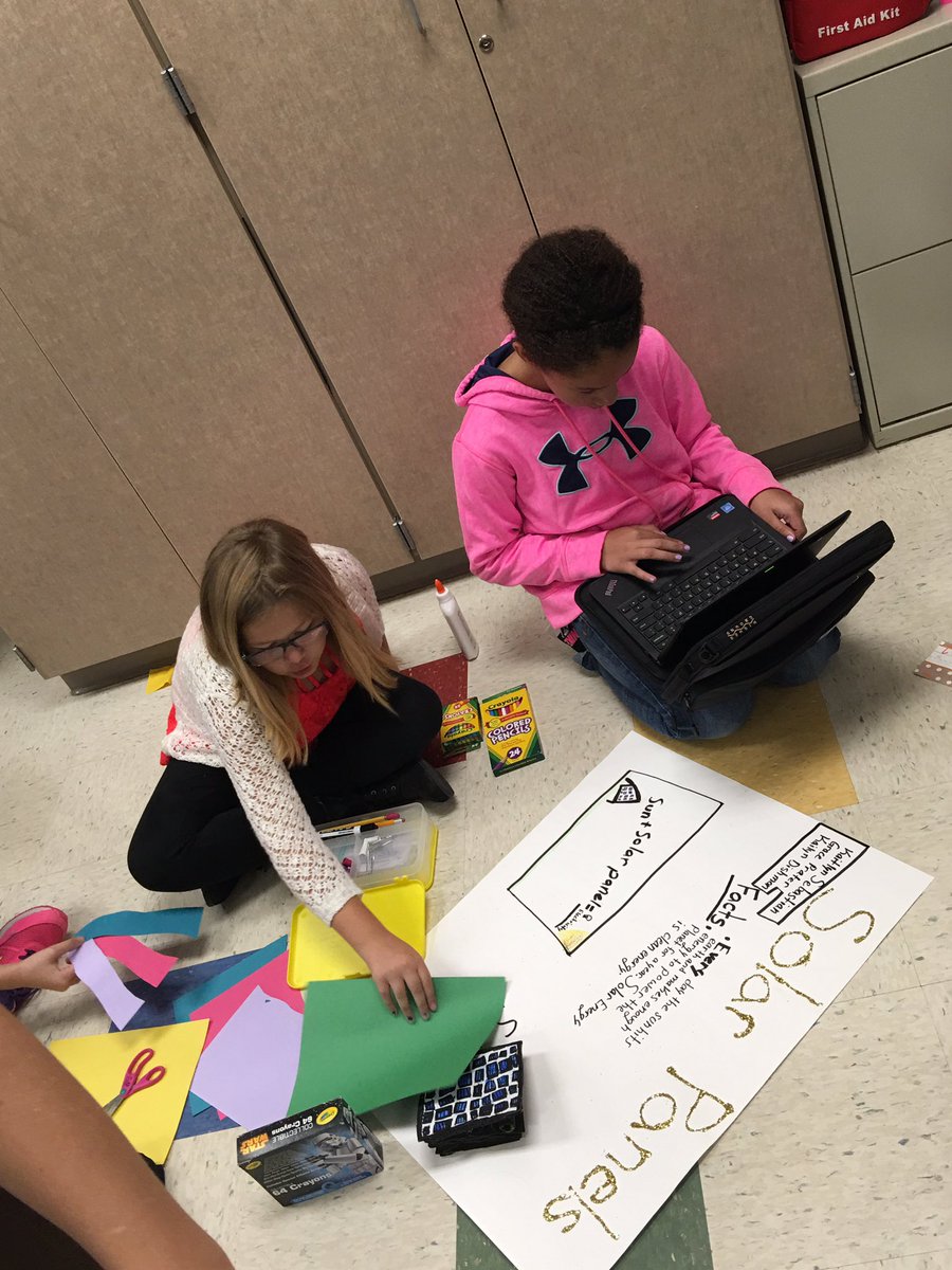 pinkbulldog19's tweet photo. Finishing up our solar energy projects. #studentguidedlearning https://t.co/kPbfDlwzA3