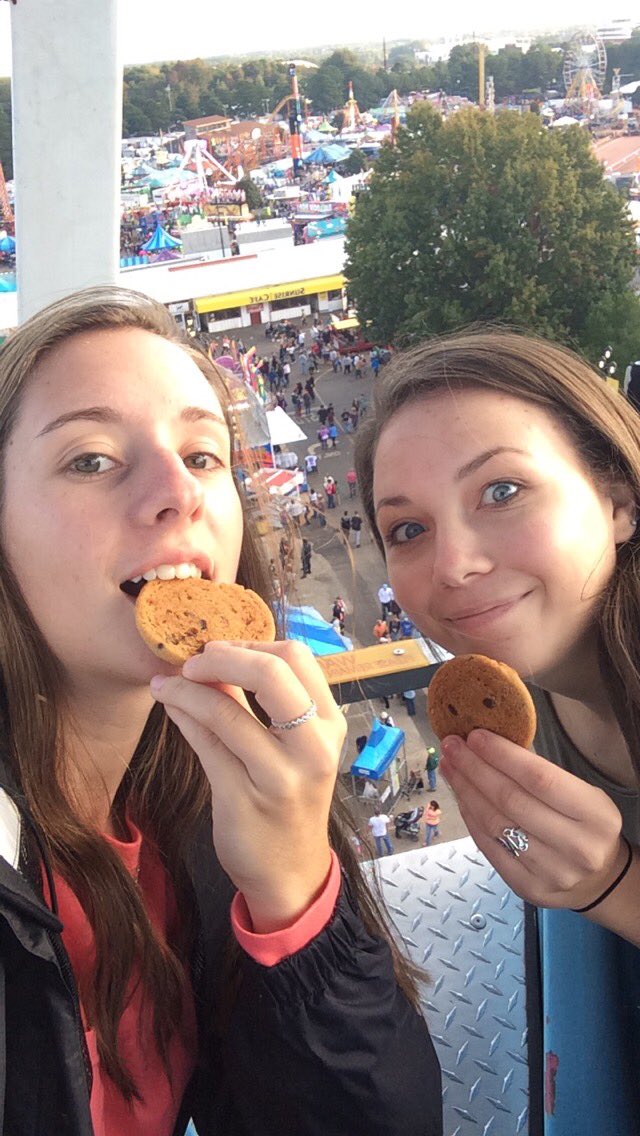 a_nortt's tweet photo. HAPPY 19TH BDAY MEGS!! I hope you have the best day love u lots bff ❤️🎉💃🏼🎊👑 #urock #ily https://t.co/2oMn6lLrIq