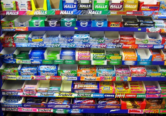 HealthyForMom's tweet photo. Is Gum a Good Diet Aid? 3 Things You Should Know - https://t.co/JjDKXldBEI https://t.co/MjsA6PAtfs