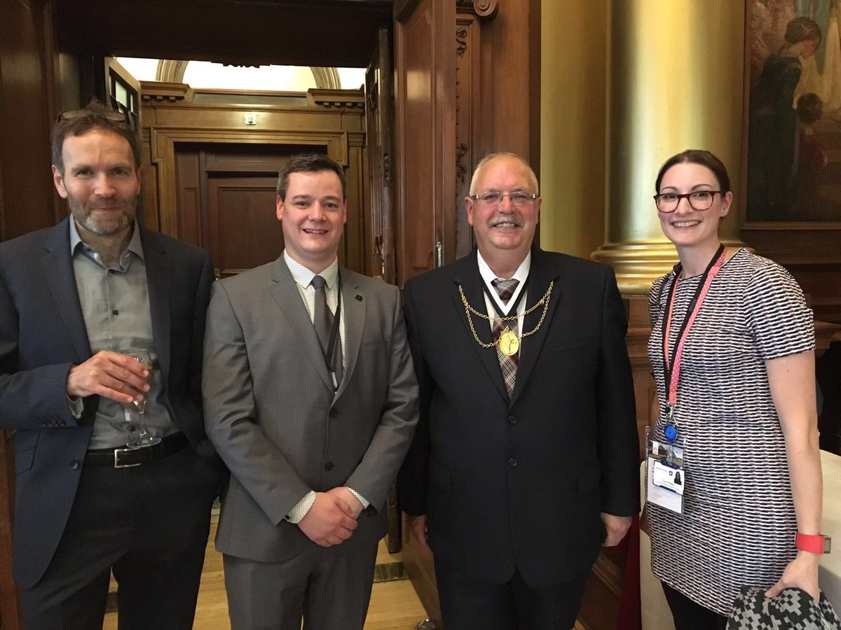 TommyWThomson's tweet photo. International Short Breaks Association 2016!  #unpaidcarers #shortbreaks #isba10 @SDSAbshire https://t.co/pinLsLipz8
