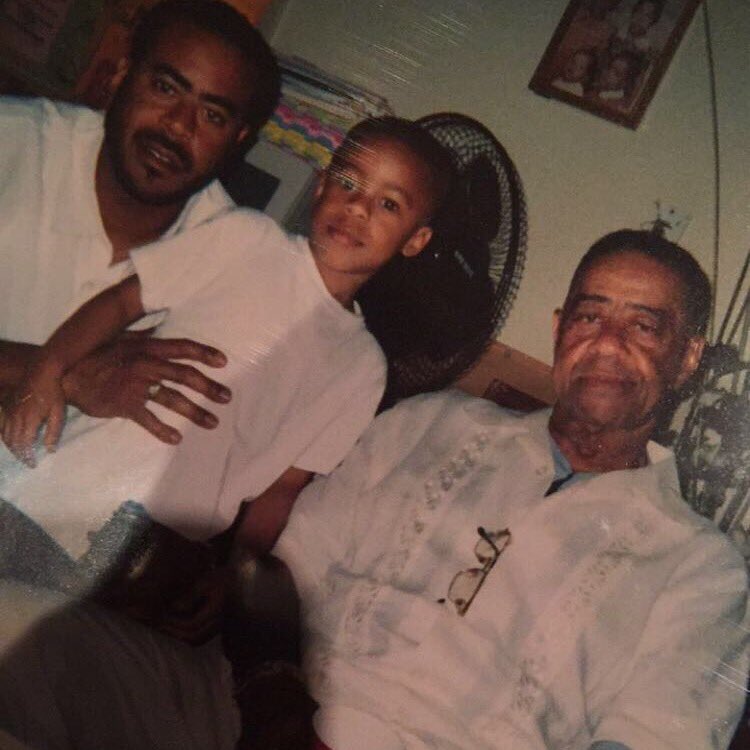 YungLyndon's tweet photo. Happy 48th To My Pops, This A Smooth Nigga Fr. Learn A lot From This Guy. Hope To See Many More Love U. #RIPGPOPSπΌπ½ https://t.co/EWTJ2SRrgE