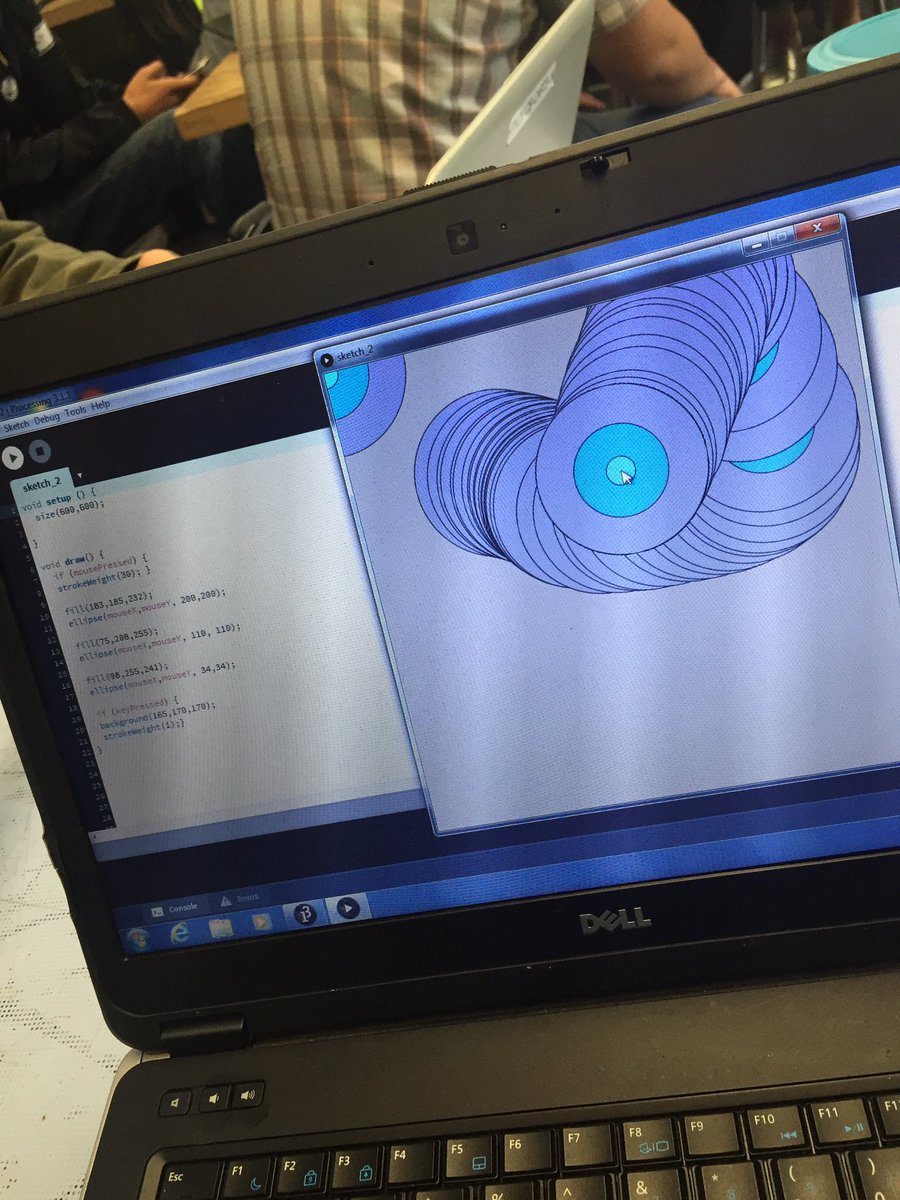 smvargas17's tweet photo. Coding #EngineeringHTHCV @gabi_cate where you at? https://t.co/ZlXyhZBgb4