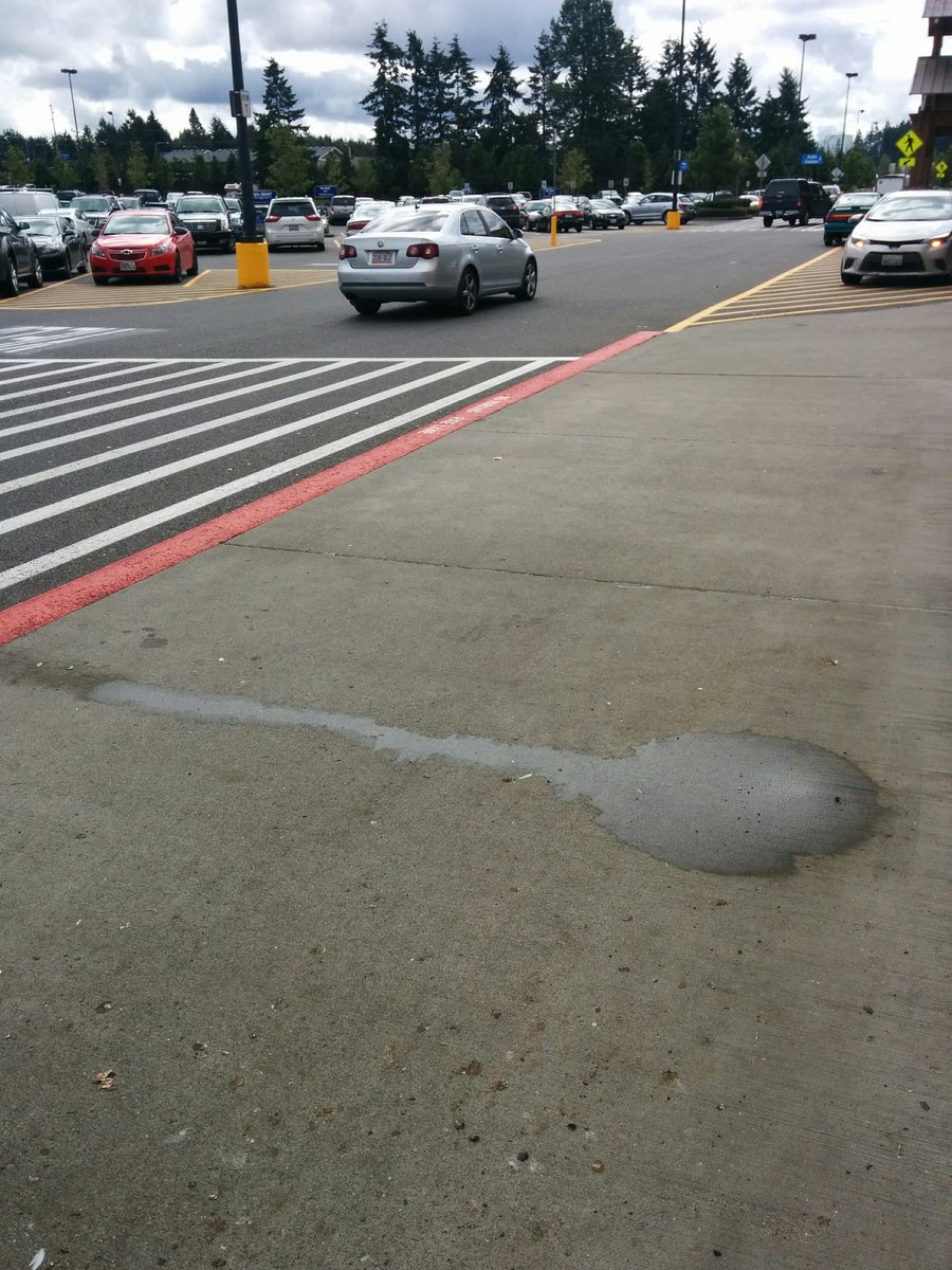 pmc122701's tweet image. @Jonathan_Blow #makeitstop! #lazydesign