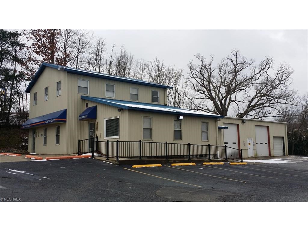 AreaRoundtable's tweet image. 32,104 square feet of office/retail space for sale in Parkersburg! Contact us today!