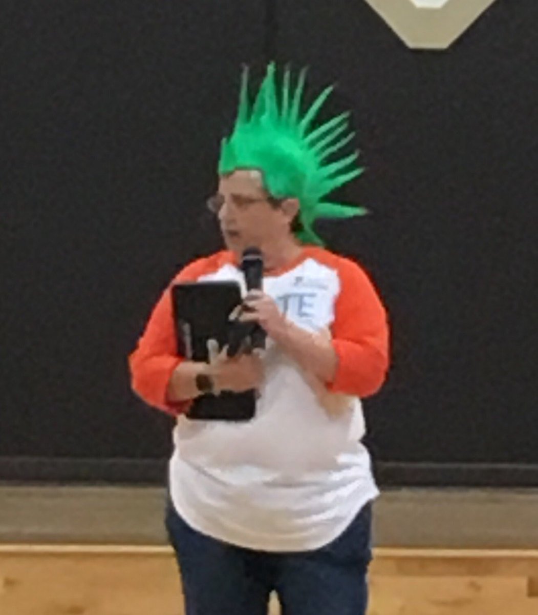 It's #hammertime and #igniteSPS time for #jeffriesjaguars -@dhammer31 's hair is on point!