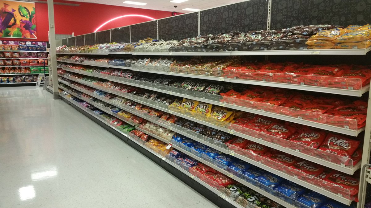 PresTL1069's tweet photo. Mini Seasonal - Researched, SFQ'd, &amp; Item Replaced! #Halloween2016 #T-1069 🕸🎃 https://t.co/uMkGmqAh7A