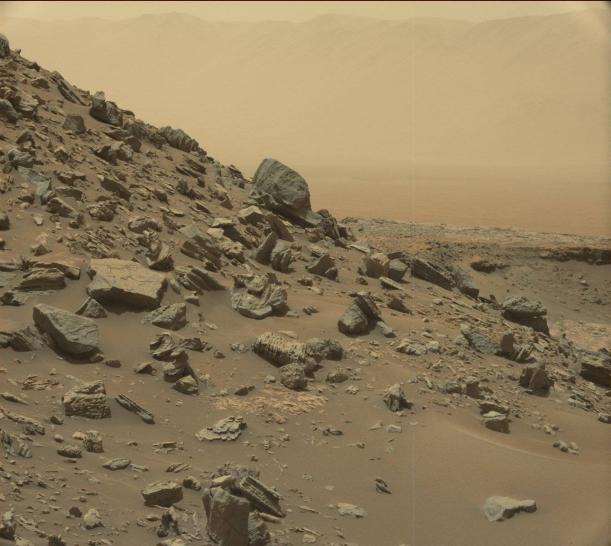 exploreplanets's tweet photo. From Mars with Love

Sent to us by @MarsCuriosity 
🤖📸

https://t.co/DqIg3shN4D https://t.co/PStimqG83n
