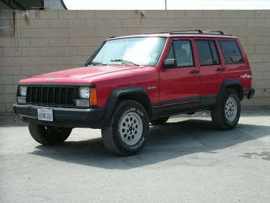 UpickSave's tweet image. P3438
Located At Our Pomona Location!
1995 Jeep Cherokee
Last 6 of Vin : 597036
Price: $2999