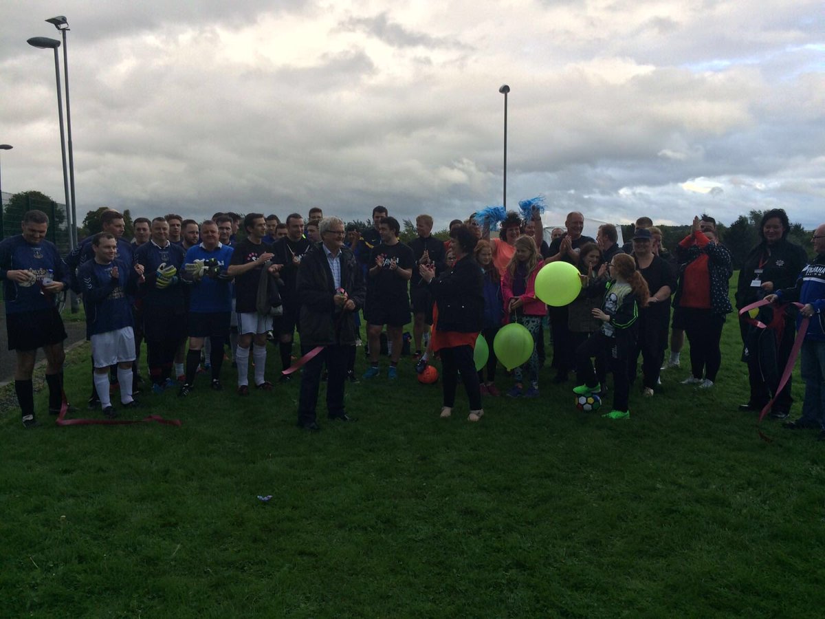 PSOSEastDun's tweet photo. Some local officers participating in football tournament with @GRACE_Aftercare #Recovery #Hillhead#Kirky https://t.co/kbwYggUXzU