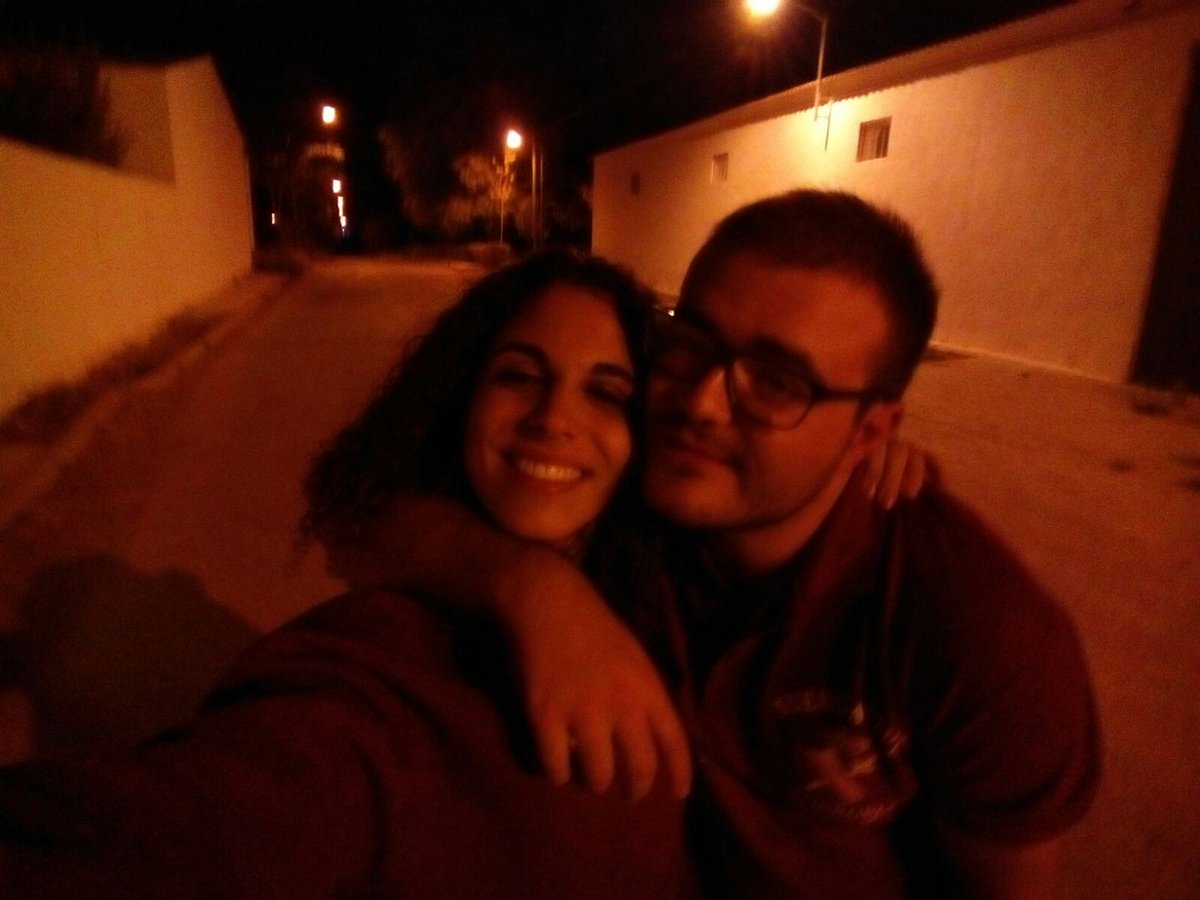 javi240696's tweet photo. Y gracias también sobretodo a esas personas especiales💕👌👌 https://t.co/8NeZahFcVA