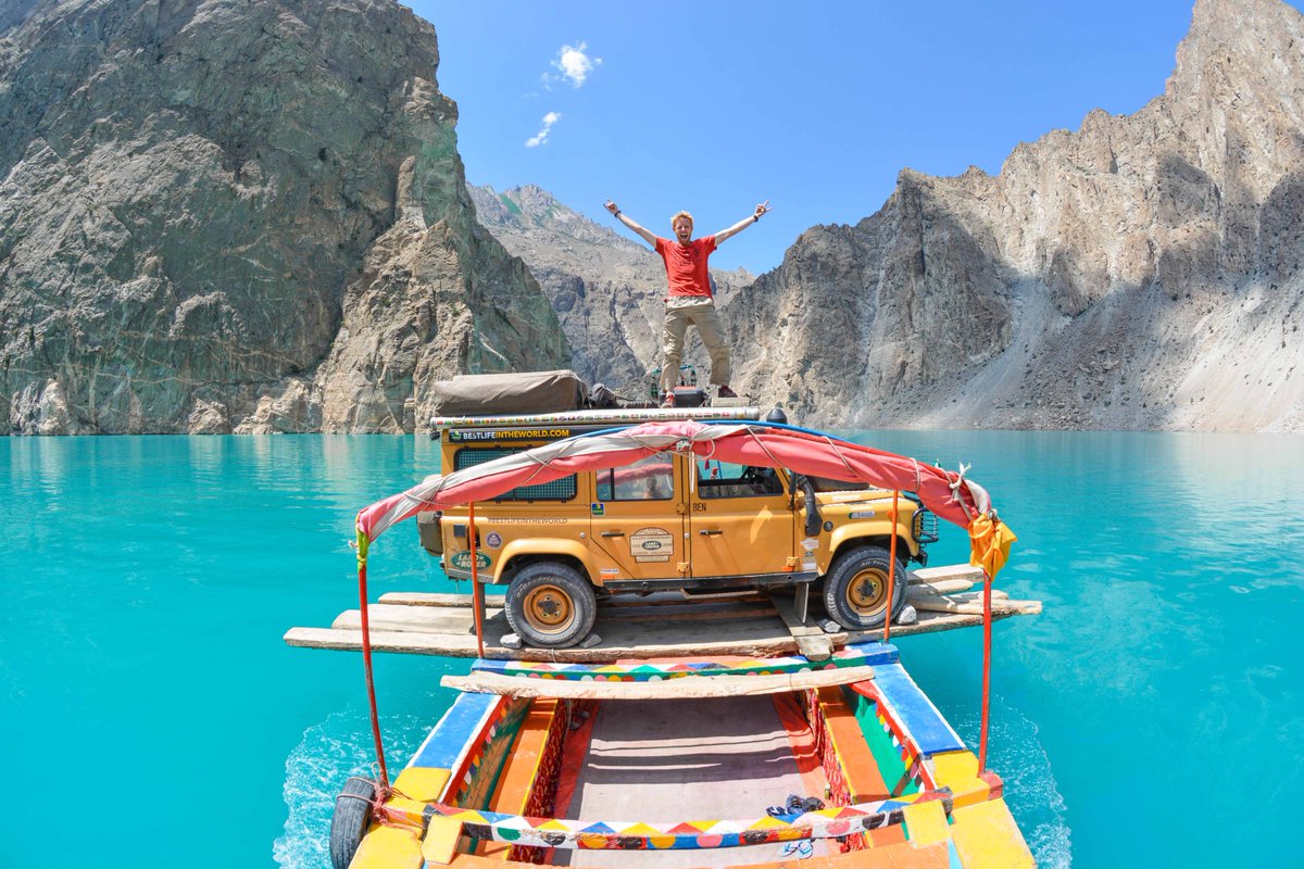 PakistanPicture's tweet photo. Foreign tourists in the breathtaking Northern Pakistan is a well kept secret. #TourismPakistan https://t.co/2Ajhtupiuh
