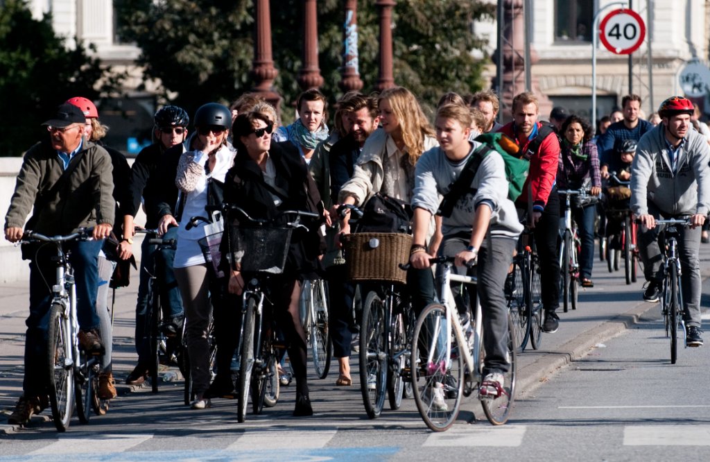 ISGLOBALorg's tweet photo. Science reports the healthy benefits of the active transportation https://t.co/cjhRFza0v0 #Superblock encourages it https://t.co/LyoIBcaTlt
