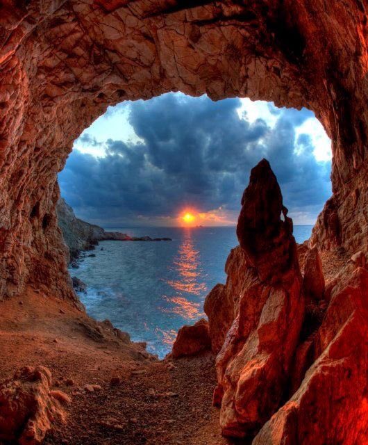SunsetPorn's tweet photo. Retweet if you want to visit Greece 😍🌅 https://t.co/lp386IpKZx