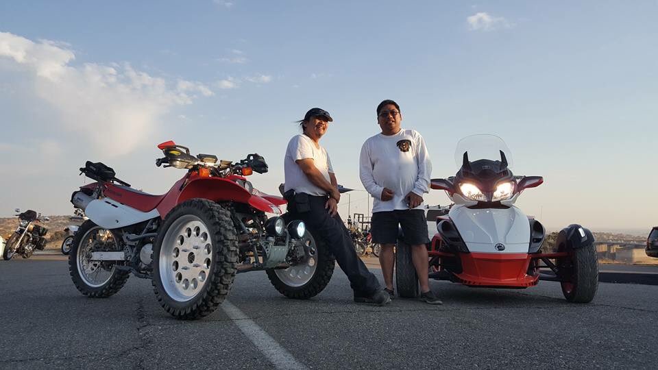 Med_Weight_Loss's tweet photo. Two different kind of three wheeled bike #bikerdahan2016# OpenYourRoad#CanAmSpyder https://t.co/XZ3NZlcq1b