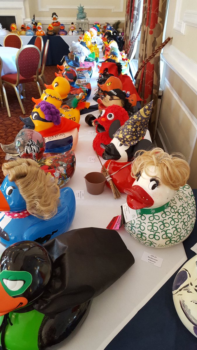 It was a busy night  <a href="/Caroline_Butler/">Caroline Butler</a> There were alot of #Ducks @norwichduckrace #NorfolkHour