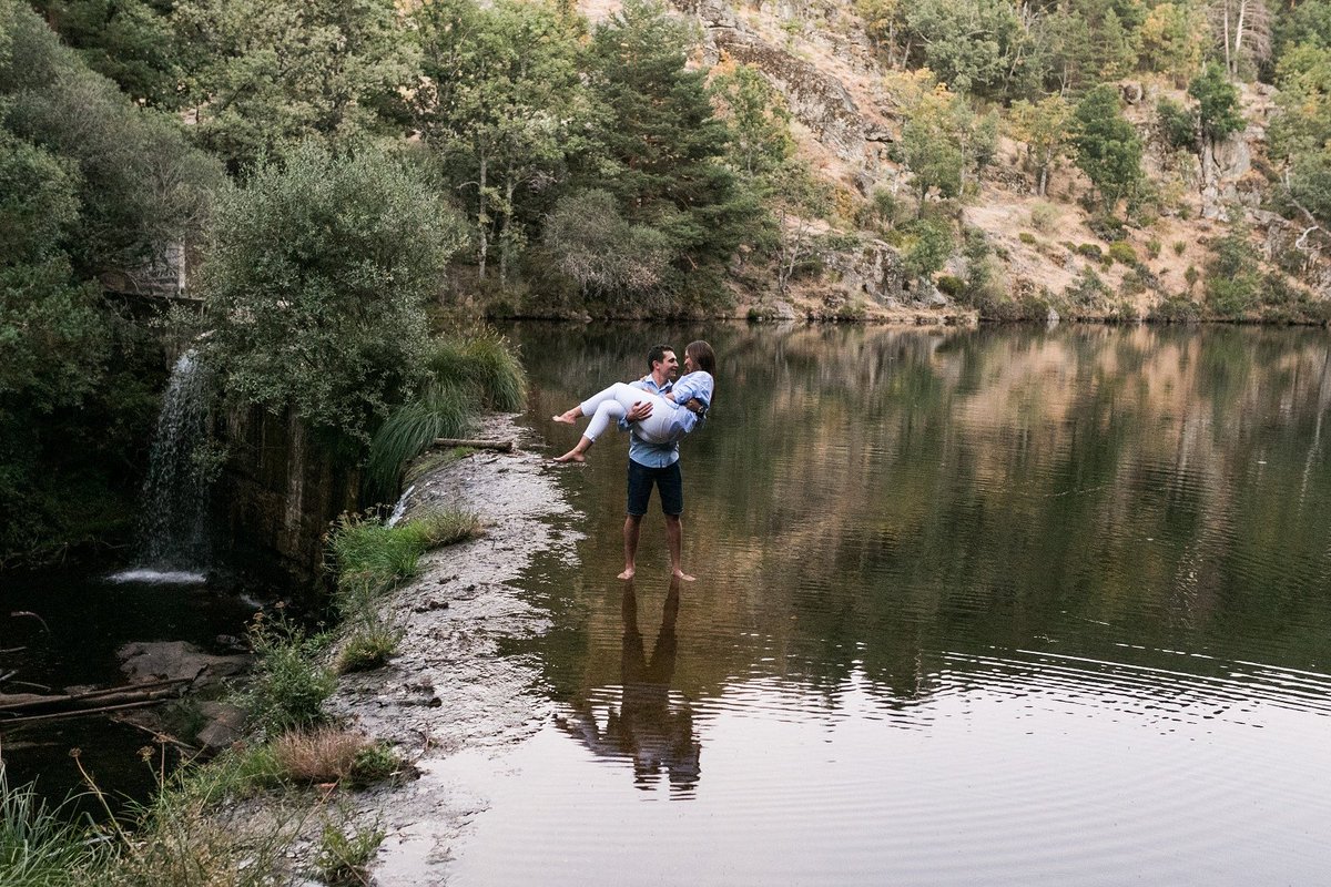evablancofoto's tweet photo. Prebodas con parejas que molan mucho!! ❤❤ #preboda #engagementsession #love #nature https://t.co/hpyCzQ6SnN