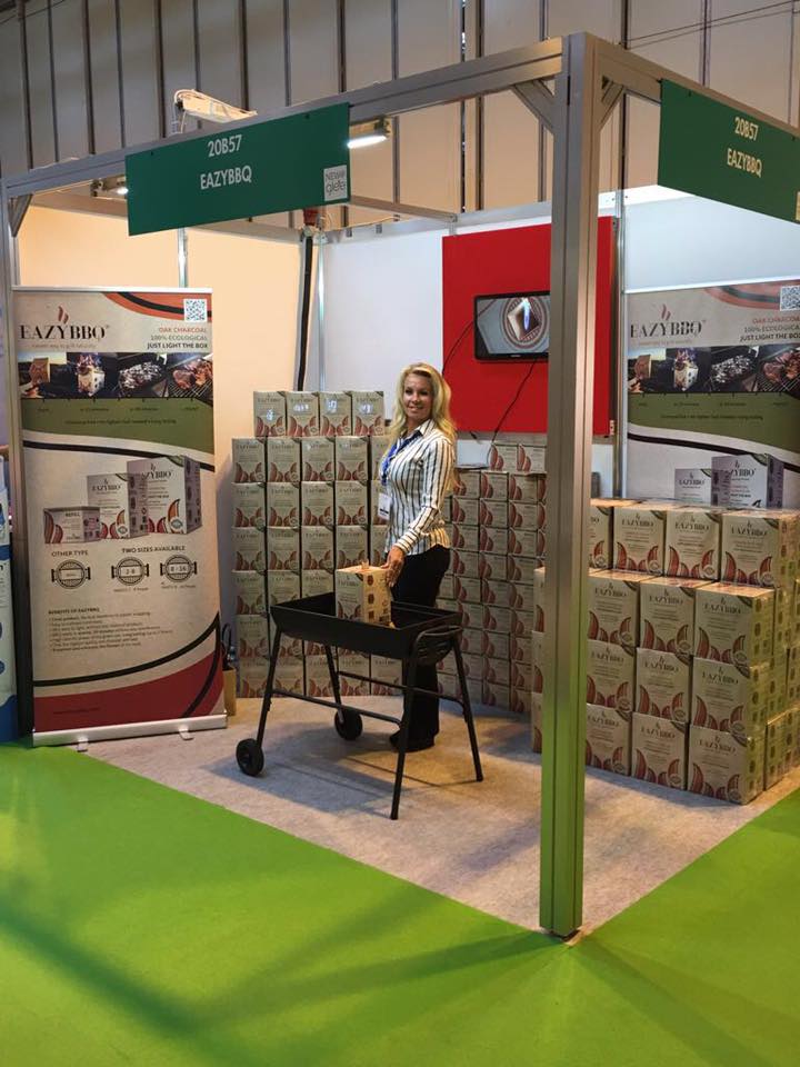 EAZYBBQ's tweet photo. Glee exhibition at the NEC Birmingham @Glee_Birmingham #NECBirmingham #Glee16 #EAZYBBQ https://t.co/FdY0aH1BIH