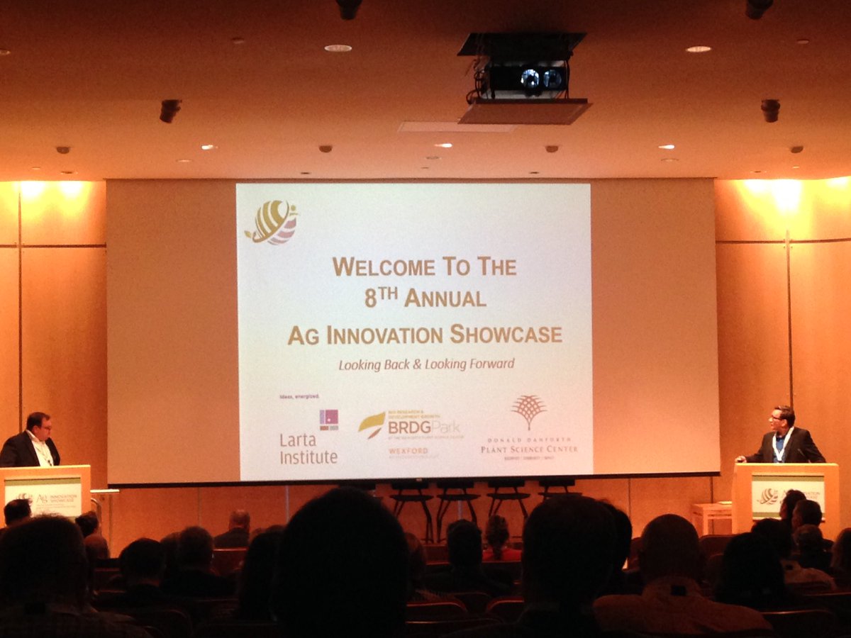 GastonMarando's tweet photo. We are at the @AgShowcase #AIS2016 Stay tuned for more updates about @NeogramOK #EIWA @BAcomex #agspace #agtech https://t.co/O9loE6ULpj