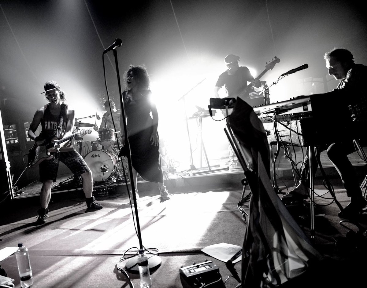 By Sharq photography