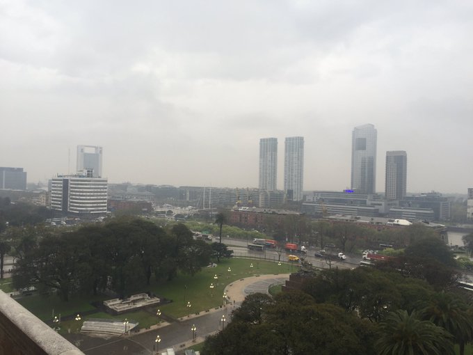 Me pasaron esta hermosa foto de este #horrible día de #lluvia ☔️ https://t.co/7O9CRQ0zyU