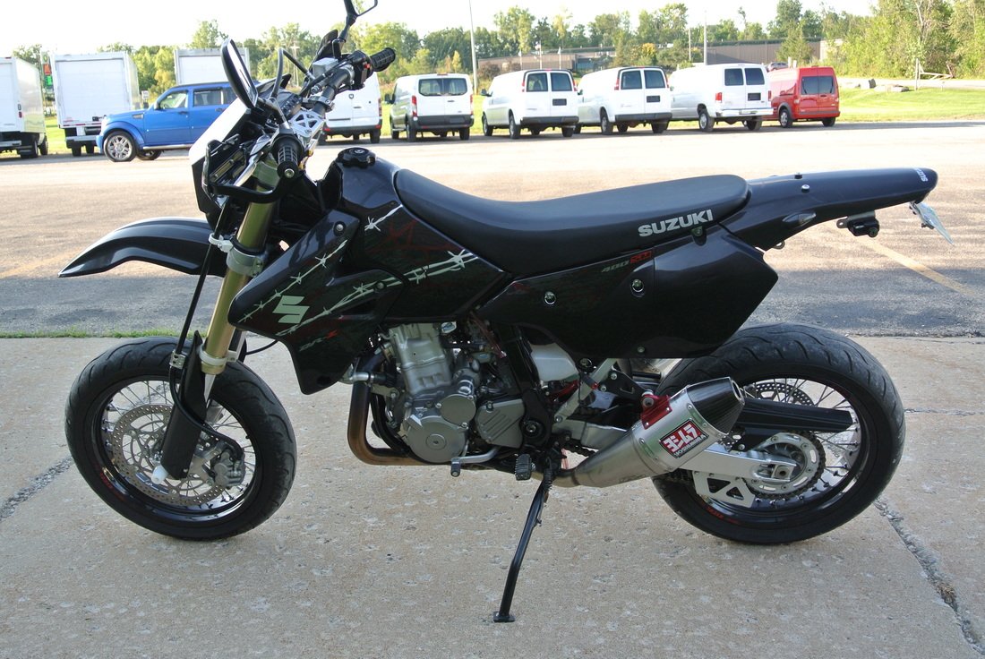 PSI_MI's tweet photo. 2009 #Suzuki DRZ400 SuperMoto. Asking $4,750. #MX #Motorcycle #DualExhaust https://t.co/yINcn5mlQj