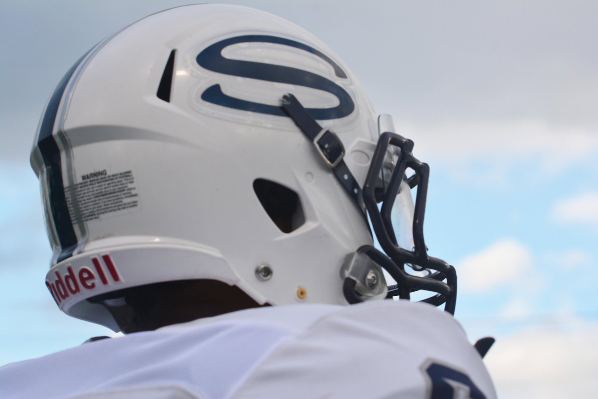 SkyviewYearbook's tweet photo. Skyview looking good at Sunset @SkyviewAthletic @SkyviewStormFB https://t.co/Yk0gIIfDgb