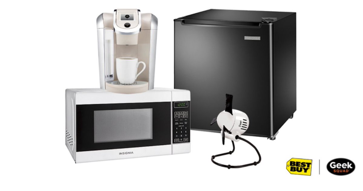 CashYoung_'s tweet photo. Dorm Essential Small Appliances #HowToCollegeAd - https://t.co/y5q3icUfT1 https://t.co/NEwI5jHnPb
