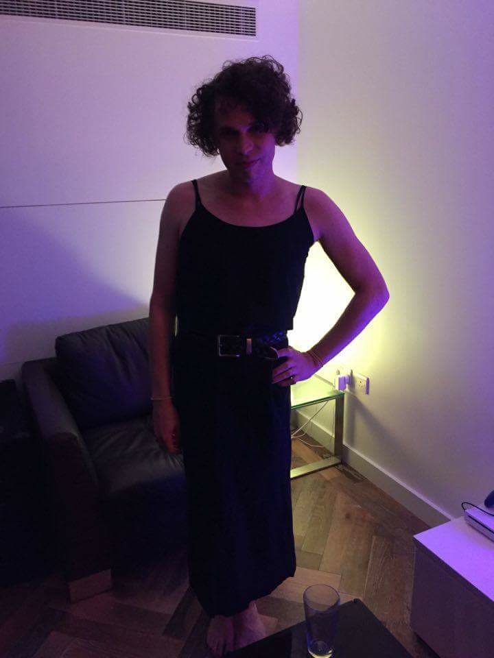 CeceEscort's tweet photo. Getting drunk w friends. #tgirl #transescort #londonescort https://t.co/NfC4cmhNy6