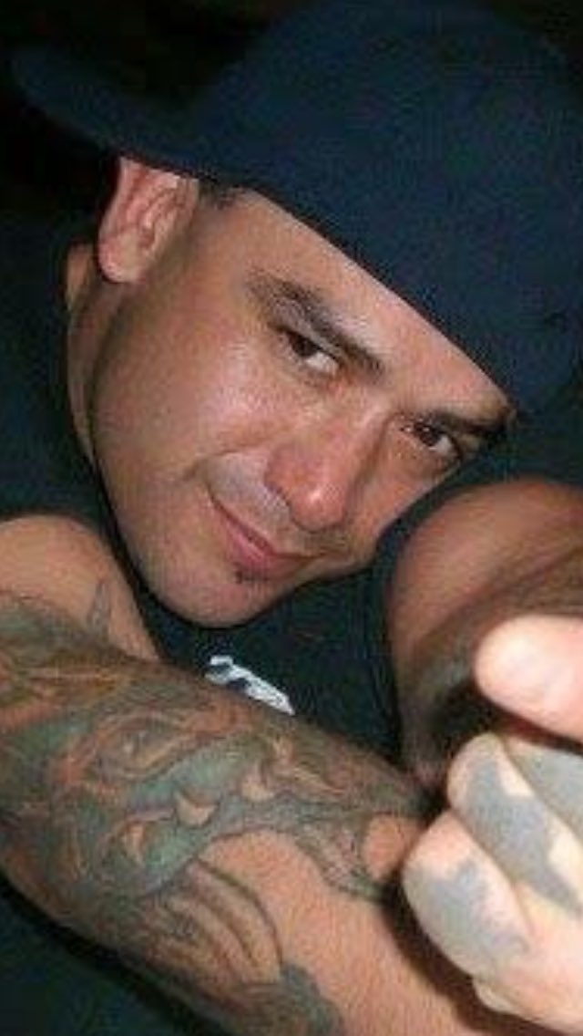 LaurenKravets's tweet image. An Austin man and his girlfriend are killed, police are trying to figure out why. The story at 5pm @KXAN_News