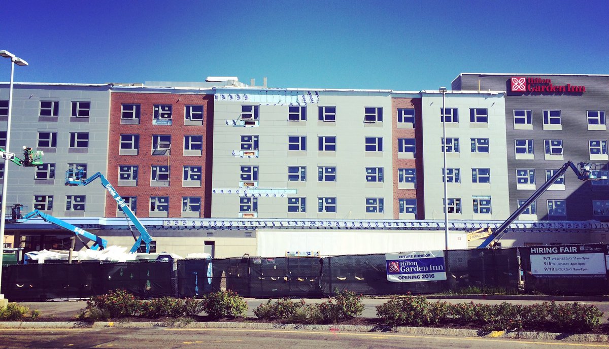 PatriotPlace's tweet photo. Check out the new sign on the @HiltonGardenInn! #OpeningFall2016 #ConstructionUpdate https://t.co/K8N4lYoGvf