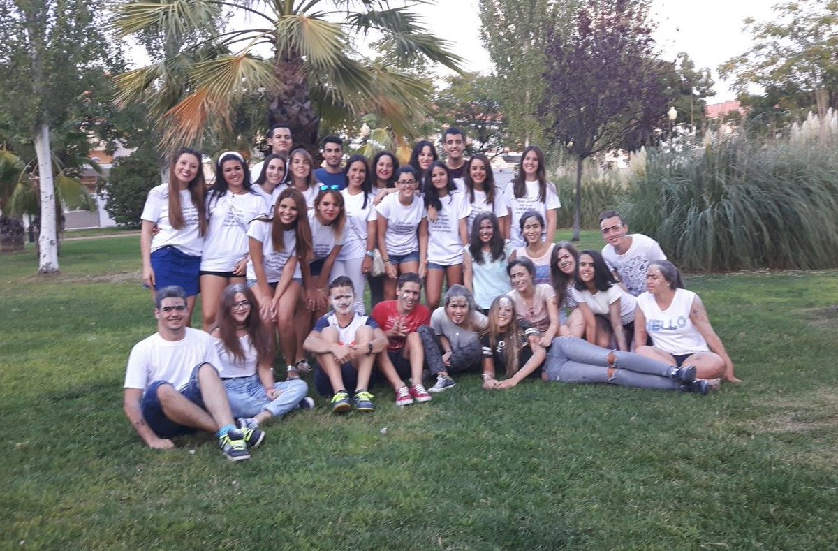 NovatadasCum16's tweet photo. Muy bien novatillos, ha sido un comienzo estupendo de curso, mañana más y mejor.
🙌🙌🙌🙌🙌🙌🙌🙌 https://t.co/LgJlSLjrjV