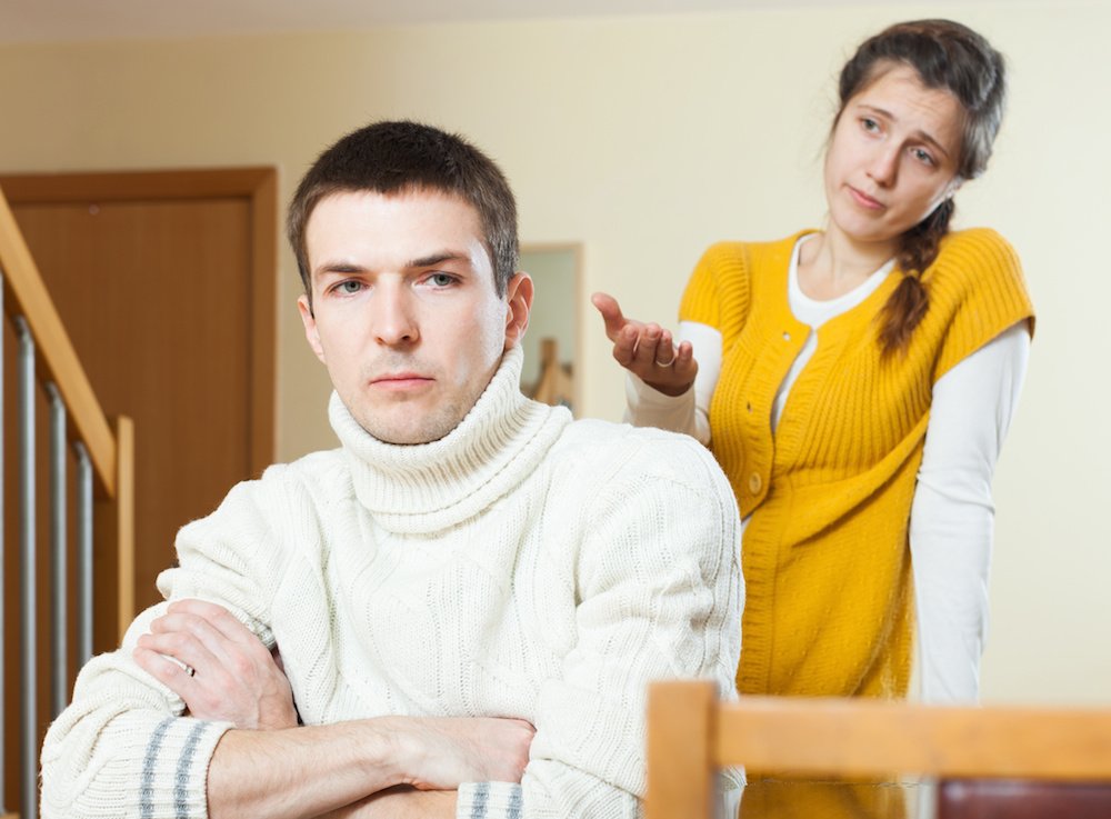 dieworkwear's tweet image. what u thought wearing a turtleneck would be like vs. what it's actually like