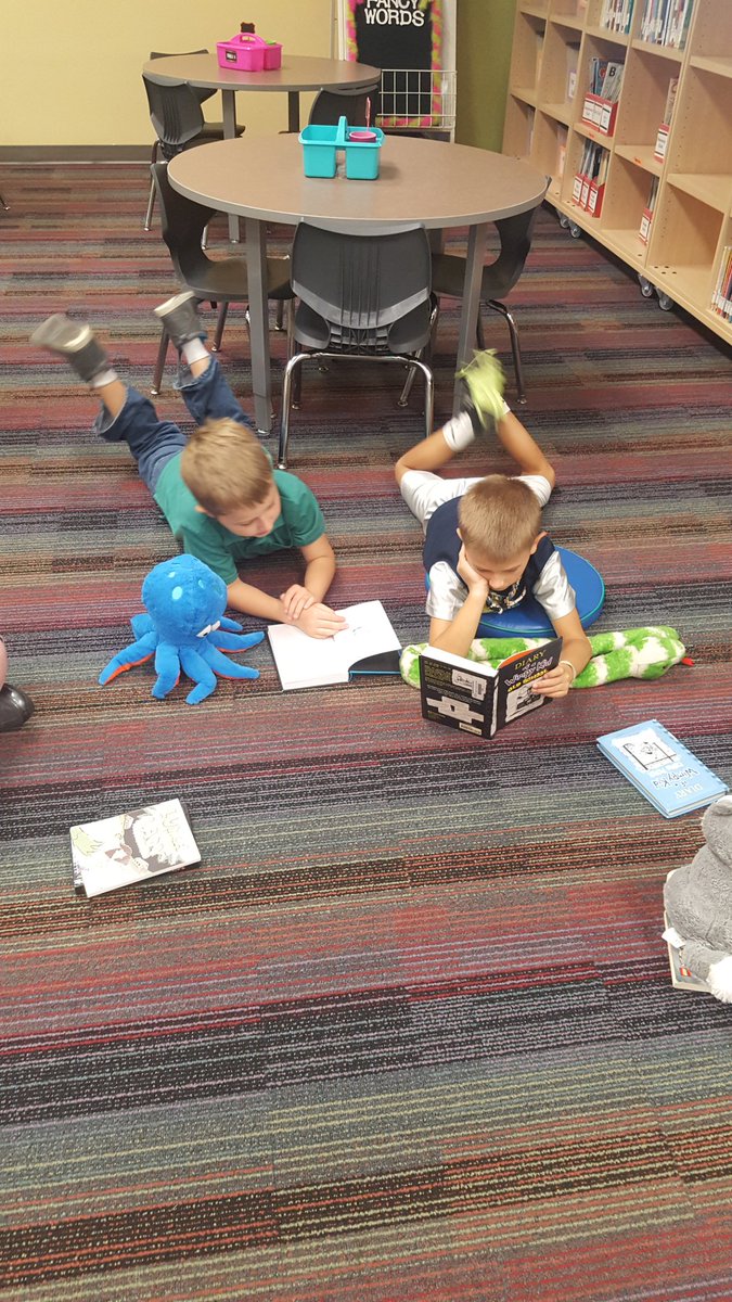 svbear1's tweet image. 1st Library class of the year! #mightycardinals #bestyearyet @CFSDLibraries