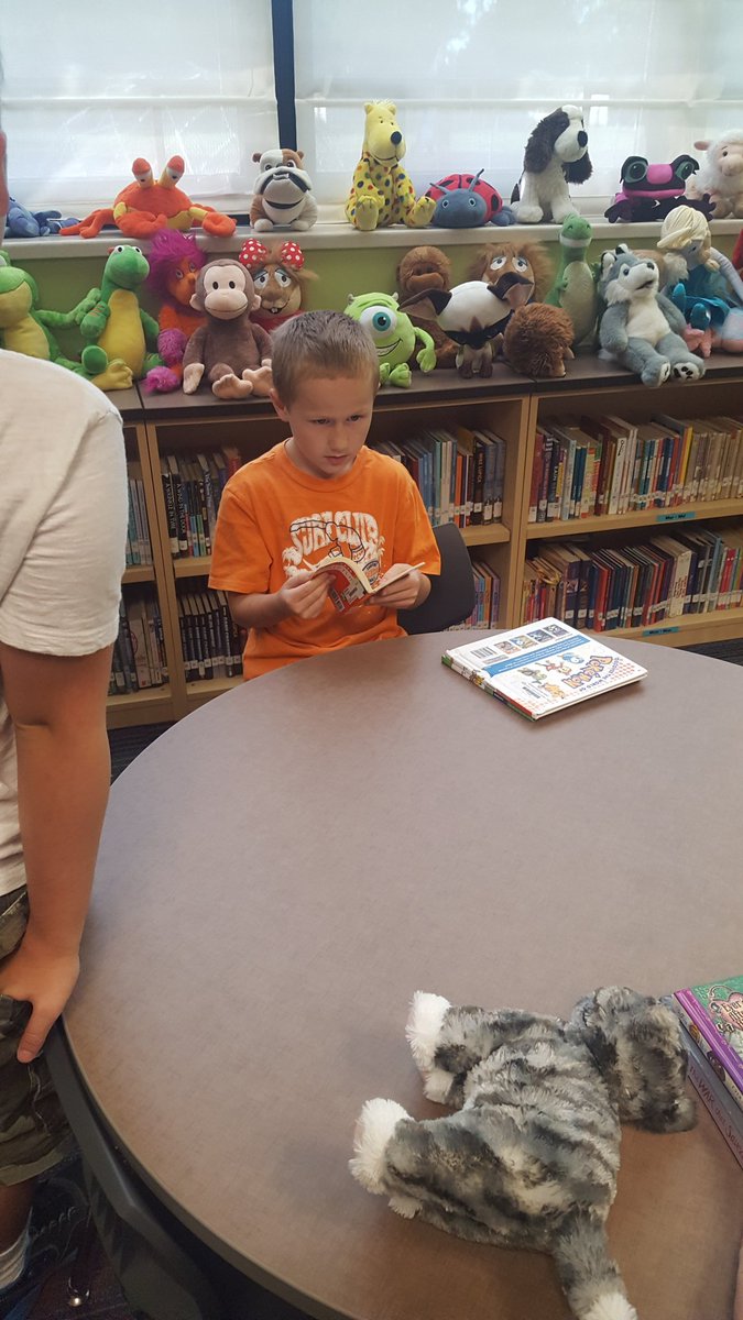 svbear1's tweet image. 1st Library class of the year! #mightycardinals #bestyearyet @CFSDLibraries