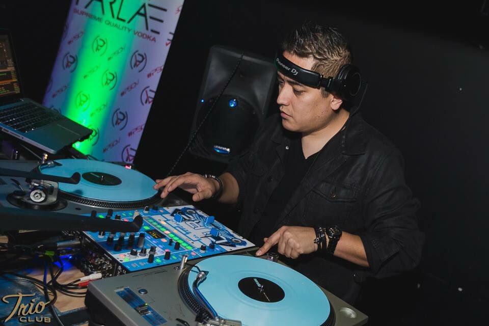TrioKaraoke's tweet photo. Friday at Trio ๐ผ๐๐ #PDXNightLife #TrioNightClub #DJs https://t.co/YrZKrzNt8p
