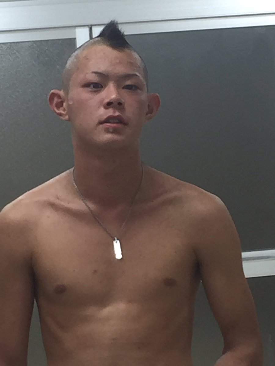 753 藤原巧海 בטוויטר ワンブロからツーブロ ツーブロからゼンブロ なんてゆーの 死にたい T Co Klpt4u3tvy טוויטר