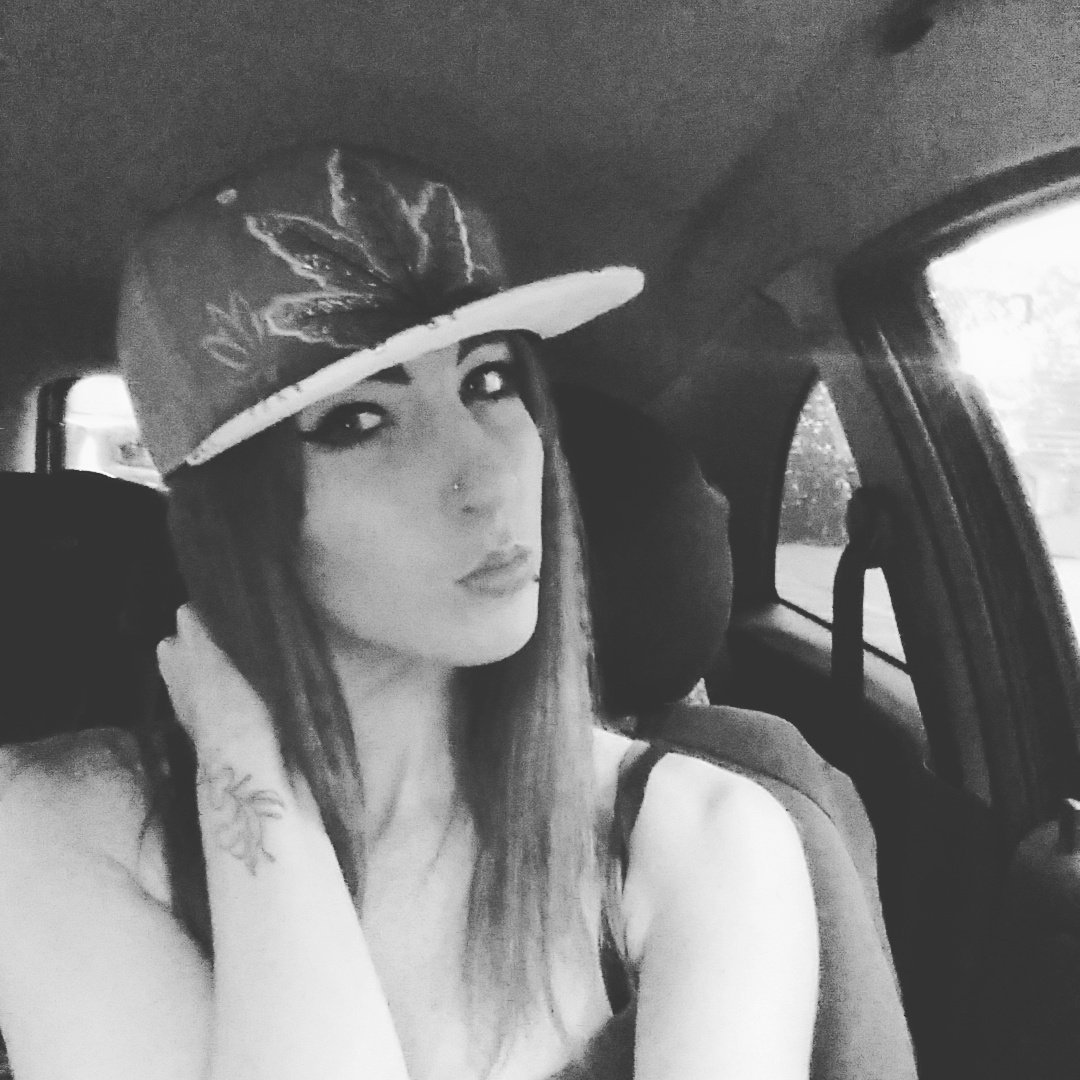 JadeJon20668829's tweet photo. I'm unique I'm different #nooneisthesame https://t.co/qBiZCXT1MV