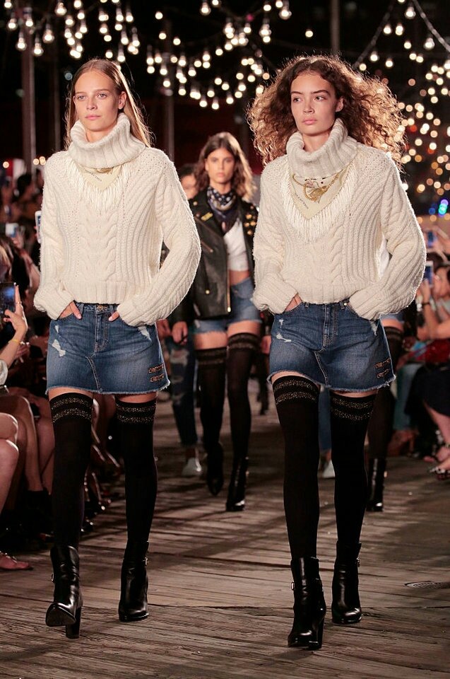 ImSummerJamesGG's tweet photo. #TommyxGigi Capsule Collection
Visit Me 💋 https://t.co/ajEvYMAIeD

#FashionAlchemy #Fall2016RTW #NYFW16 #DoWhatULove https://t.co/i23eXO03Qs