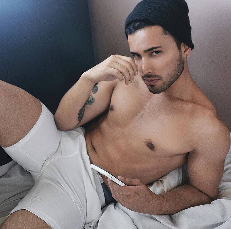 new fl account. rt please 😄