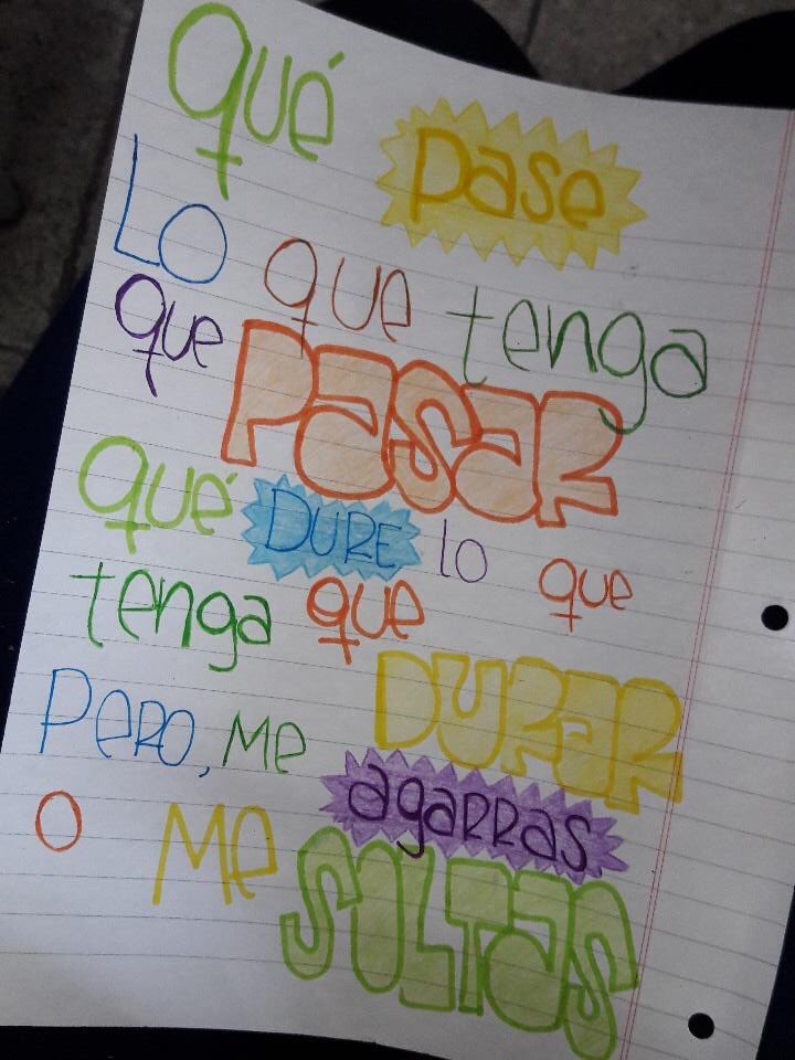 hiperboluda tweet picture