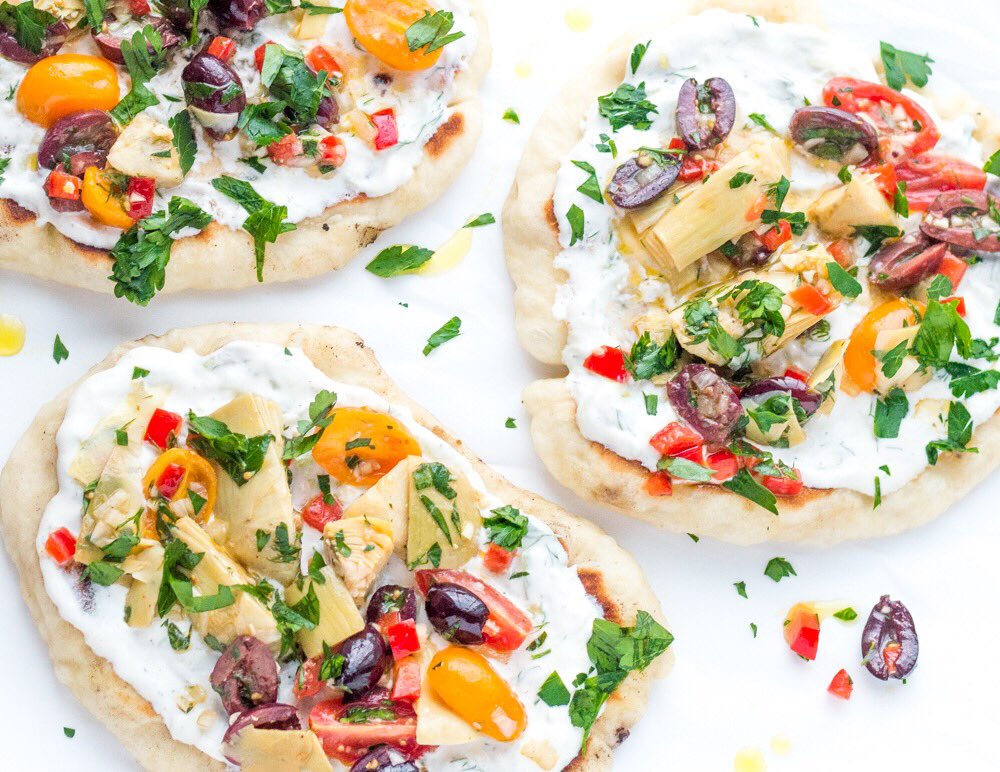 eatloveis's tweet image. We've got all your #MeatlessMonday ideas here! bit.ly/2czzdZN