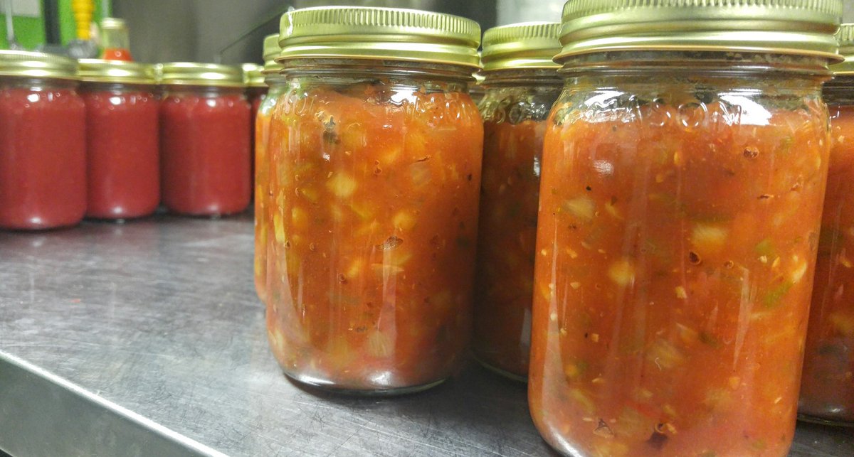 realfoodsBev's tweet photo. Another busy day #canning @realfoodsNB. Thanks to all #nbfarmer for their bountiful harvest #buylocal1st https://t.co/9qOMJOR4z4