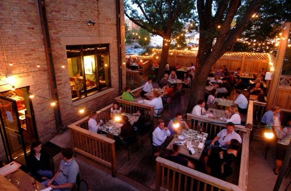 SaintPaul's tweet photo. "There's nothing to do in Saint Paul," said no one who's checked out our website: https://t.co/kCMwNXrRNA https://t.co/fFqcIv6WpJ