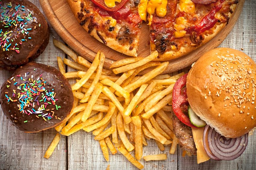CHIhealth's tweet photo. Had a junk food day?
Ate too much cheesecake?
Try the #7DayReset plan: https://t.co/1rn7upcj0z https://t.co/EYQphfMbw5