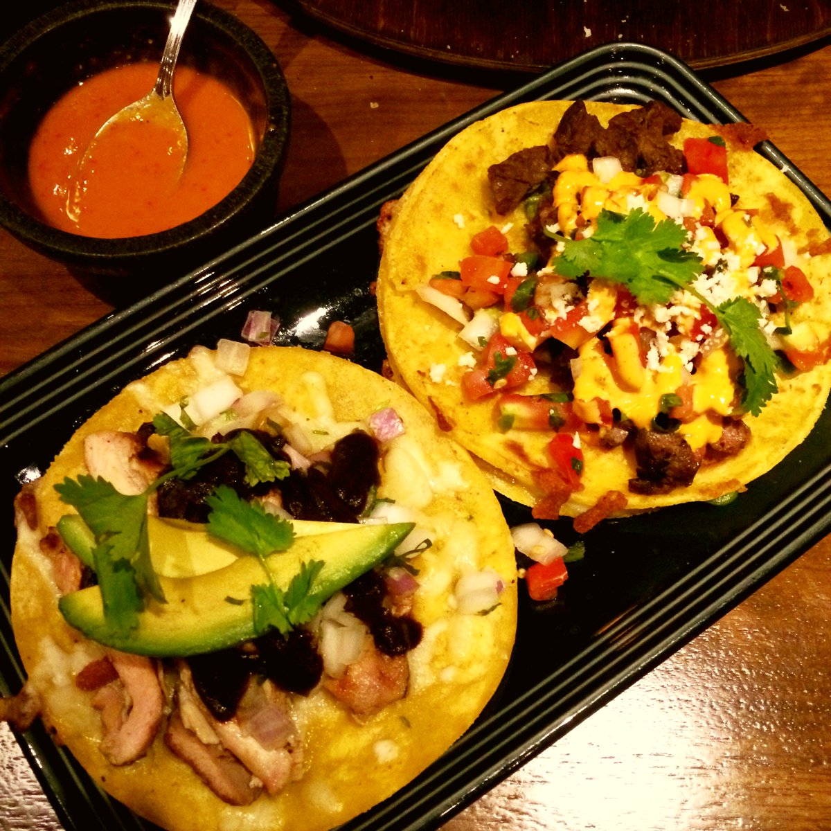 Our latest search for a #spicy meal took us to <a href="/SOLCocinaLA/">SOL Cocina</a> in Playa Vista.
facebook.com/SpicyAddictLA/…
#tacos #food