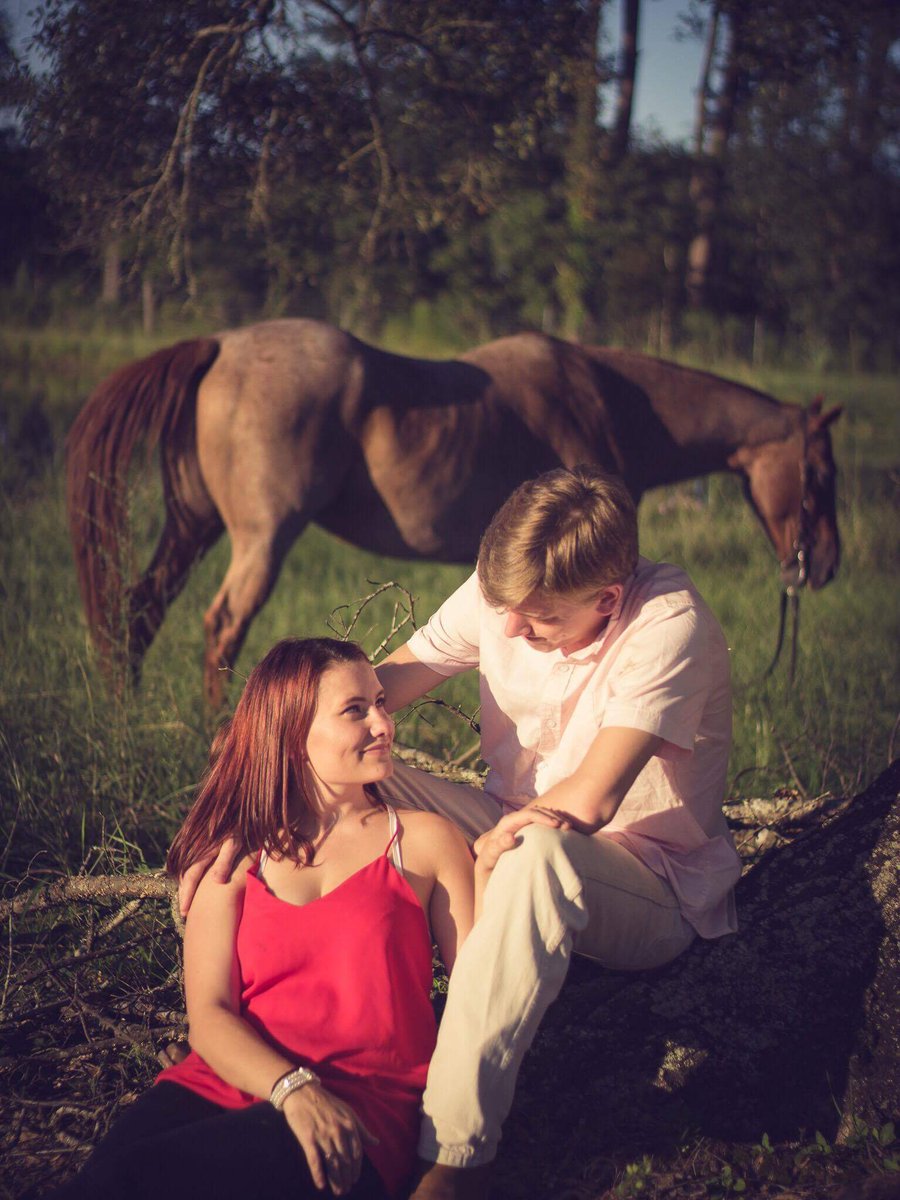 debug97's tweet image. Two months from today and i will officialy be Mrs.Ingalls